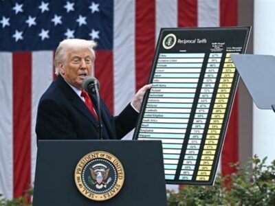 با اعمال تعرفه‌ها ثروت ترامپ ۵۰۰ میلیون دلار آب رفت