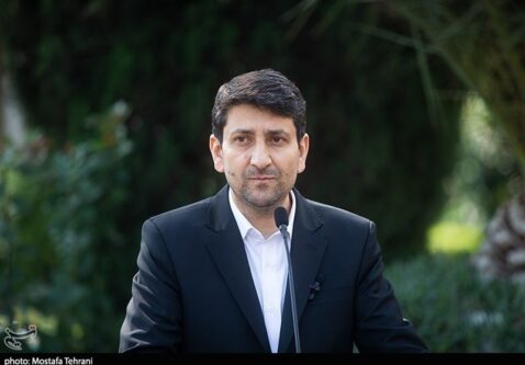 صرفه‌جویی ۳۰۰ میلیارد تومانی با استقرار ابر دولت در یک بنیاد