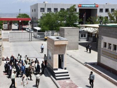 انسداد مرز ایران و ترکیه تکذیب شد