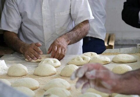 نانواییها اجازه تعطیلی ندارند