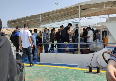 آغاز تردد دریایی زائران اربعین از بندر خرمشهر به بصره از 10 مرداد