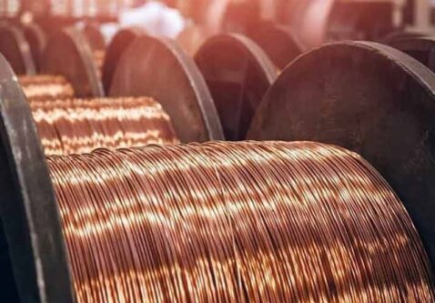 تقاضای مس در دهه آینده بهشدت از عرضه پیشی میگیرد