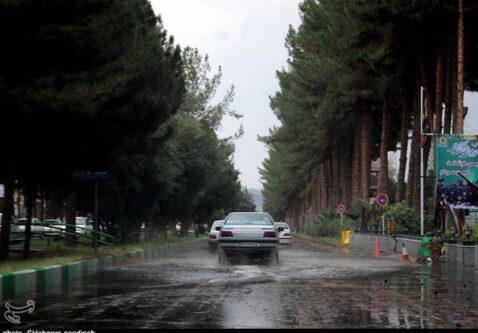 ترافیک سنگین در جاده چالوس و هراز/ بارش باران در محورهای ۸ استان