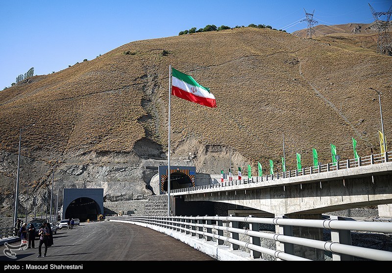آزادراه تهران-شمال و جاده چالوس مسدود شد