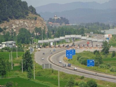 ابهام در سهم درآمد آزادراه قزوین-رشت بین سازمان راهداری و یک بانک