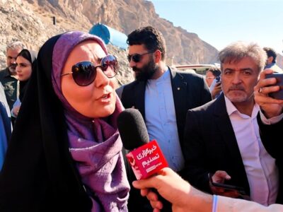 صادق: ایران اسلامی زیربار حرف زور نمی‌رود