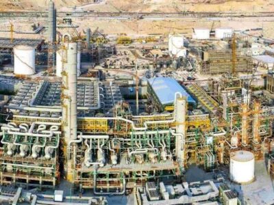 نخستین معامله فرآورده متانول با تحویل دریایی در رینگ بین‌الملل بورس انر‍ژی