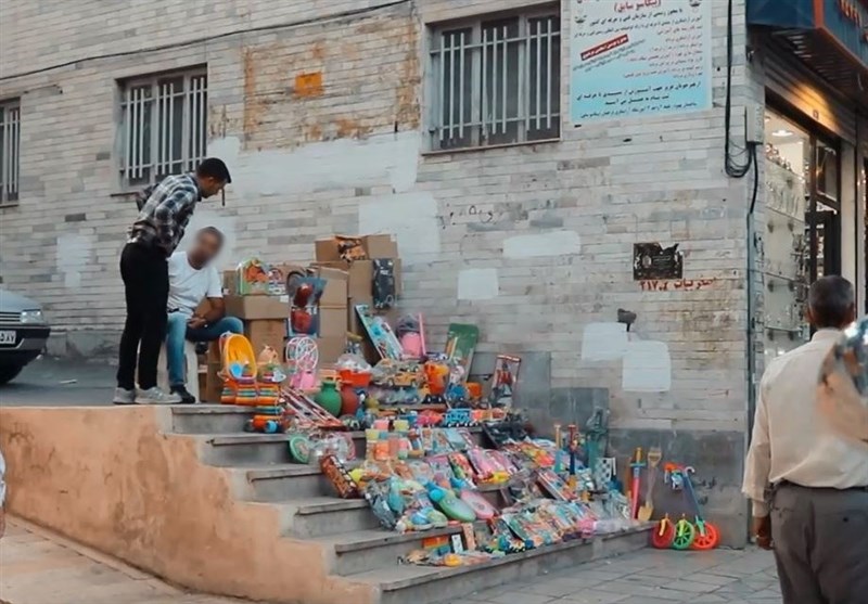 رشد افسارگسیخته دست‌فروشی؛ زنگ خطر ناکارآمدی نظام معیشتی