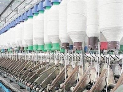 سایه واردات ته‌لنجی بر صنعت نساجی / کاهش 90 میلیون دلاری واردات ماشین‌آلات