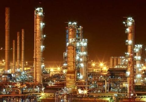 سرمایهگذاری 90 میلیارد دلاری در پتروشیمی ایران