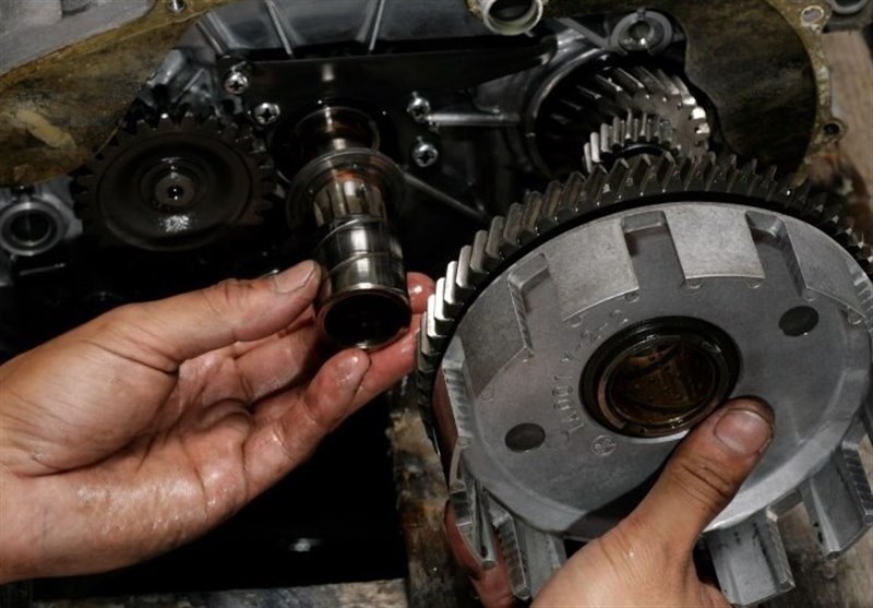 ترخیص قطعات خودرو با اخذ تعهد دوماهه از صاحبان کالا مجاز شد